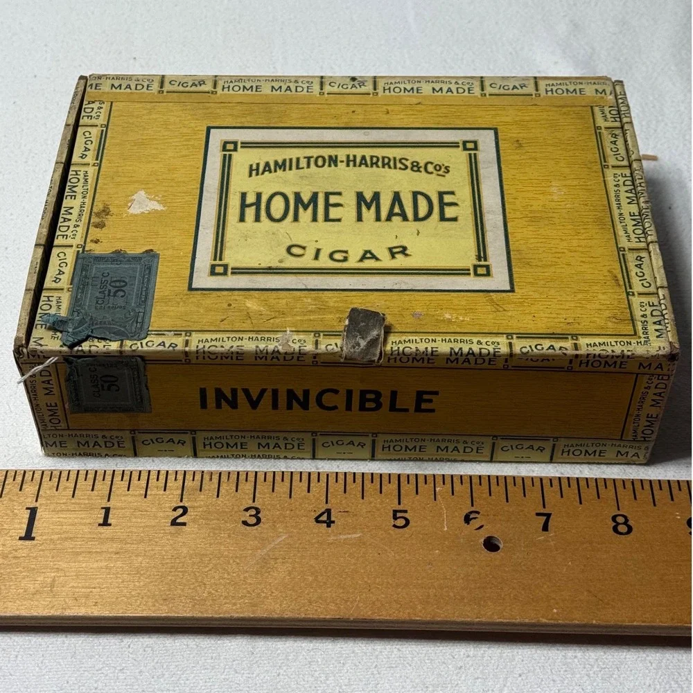 Vintage Hamilton Harris & Co Home Made Cigar Box Invincible Collectible‎ Tin